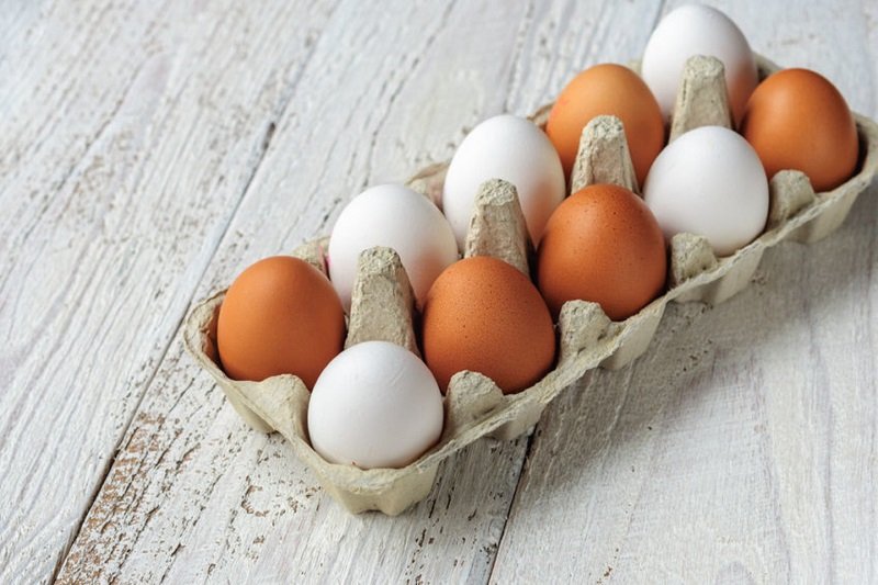 как хранить яйца в холодильнике