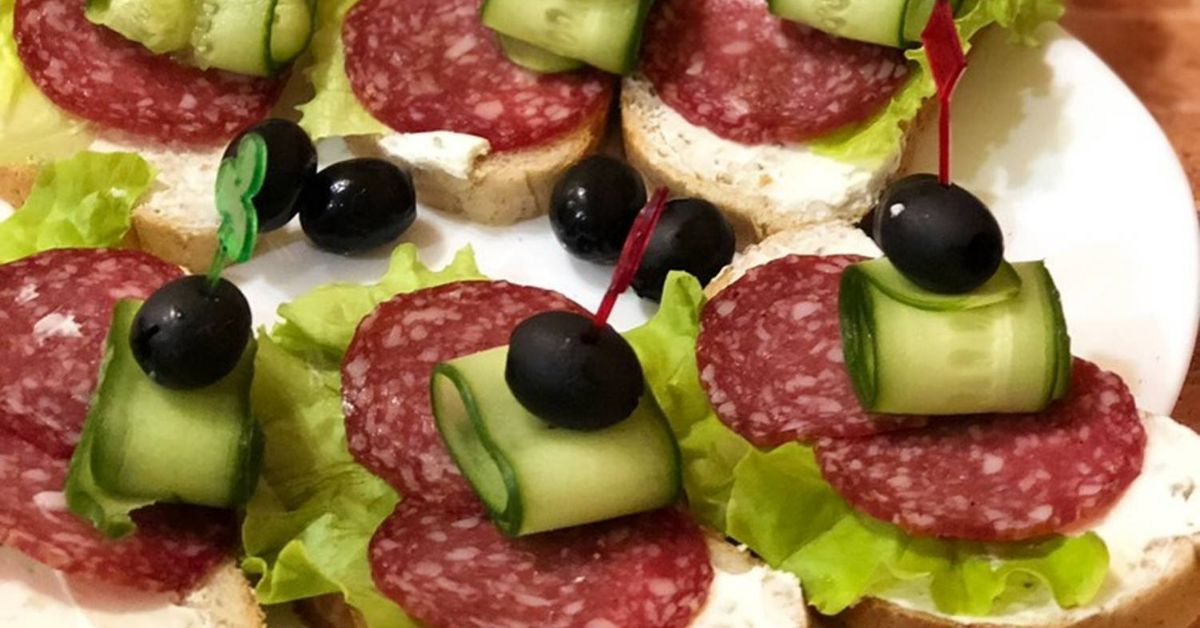 как почистить колбасу