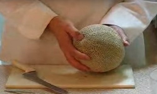 как нарезать дыню