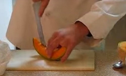 как нарезать дыню