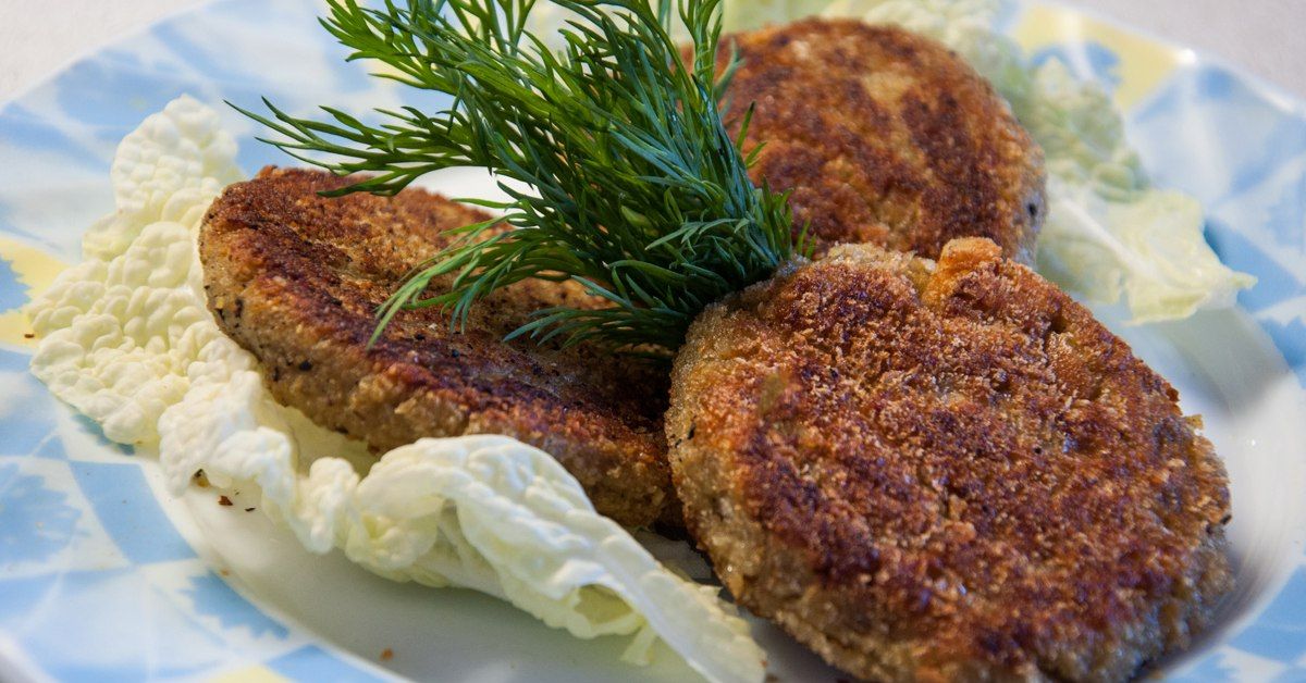 как обновить вчерашние котлеты