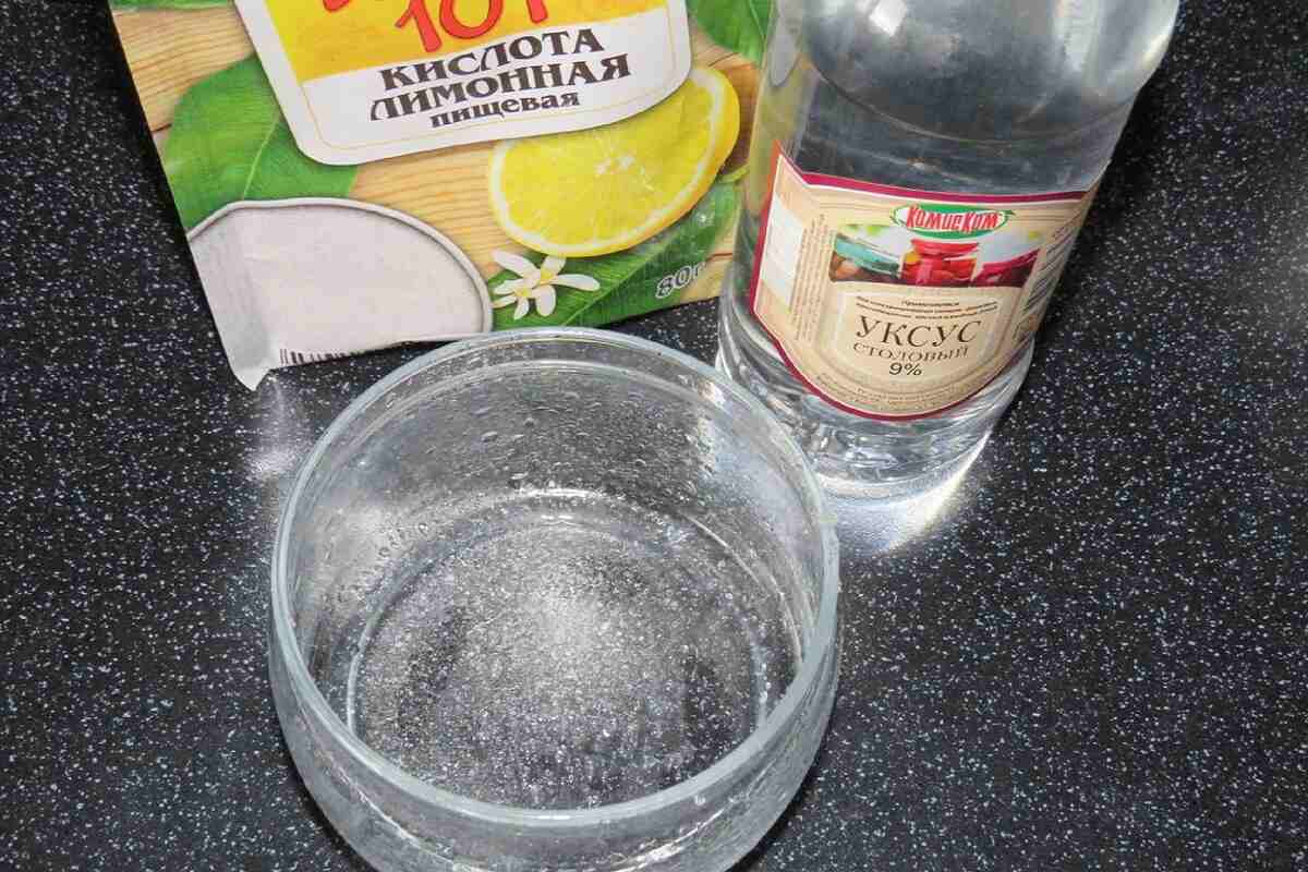 Уксус для мытья посуды. Сода уксус лимонная кислота. Сода лимонная кислота уксус для чистки. Чистка уксусом. Сода и лимонная кислота для чистки ржавчины.