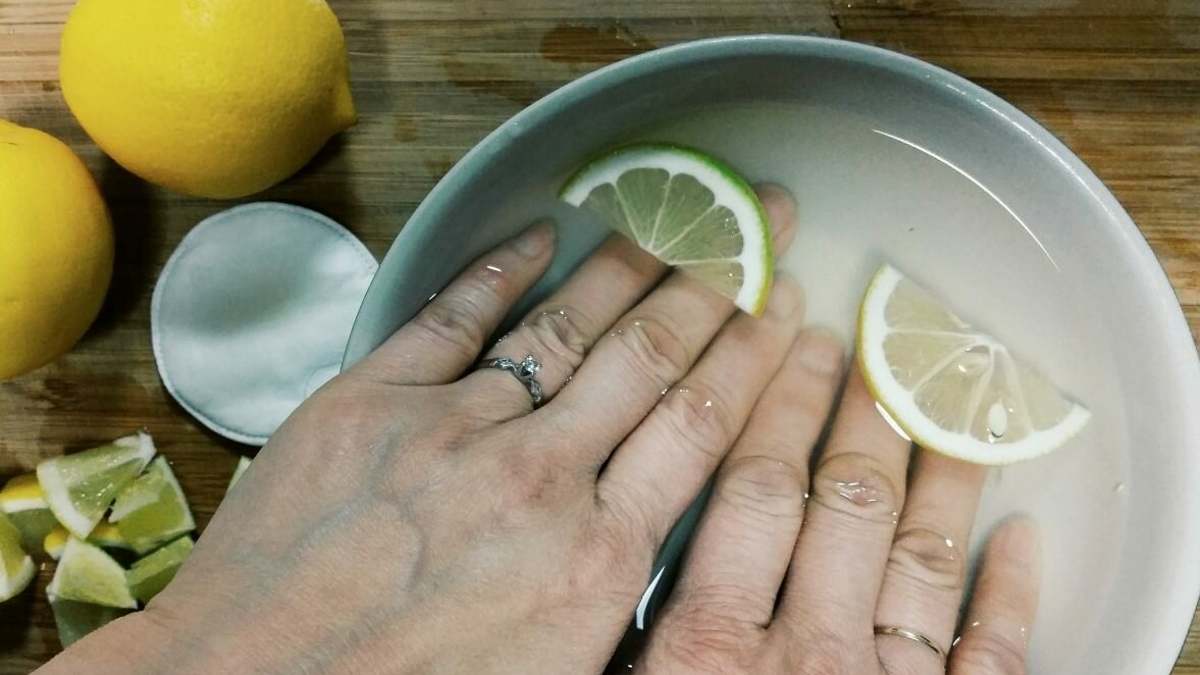 ванночка для рук с лимоном