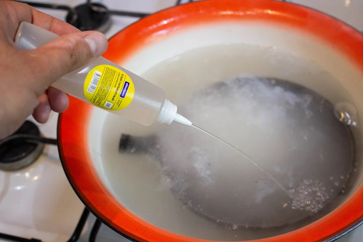 Как почистить горячую воду