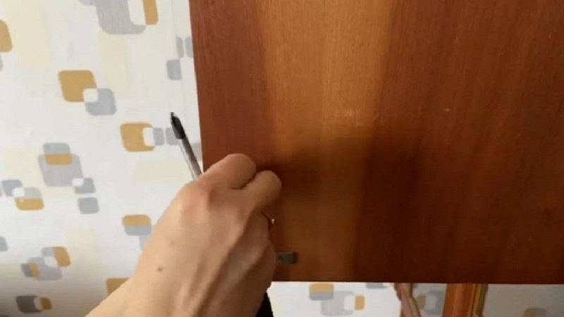 откручивание ручек