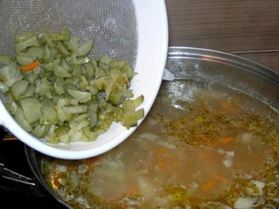 Как правильно варить рассольник