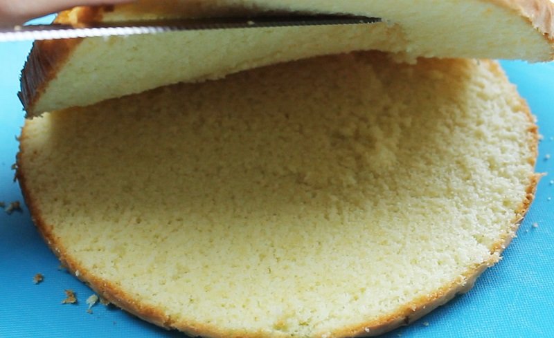 на фольге можно выпекать коржи для торта в духовке