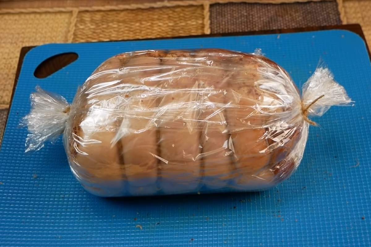 свиной рулет в рукаве