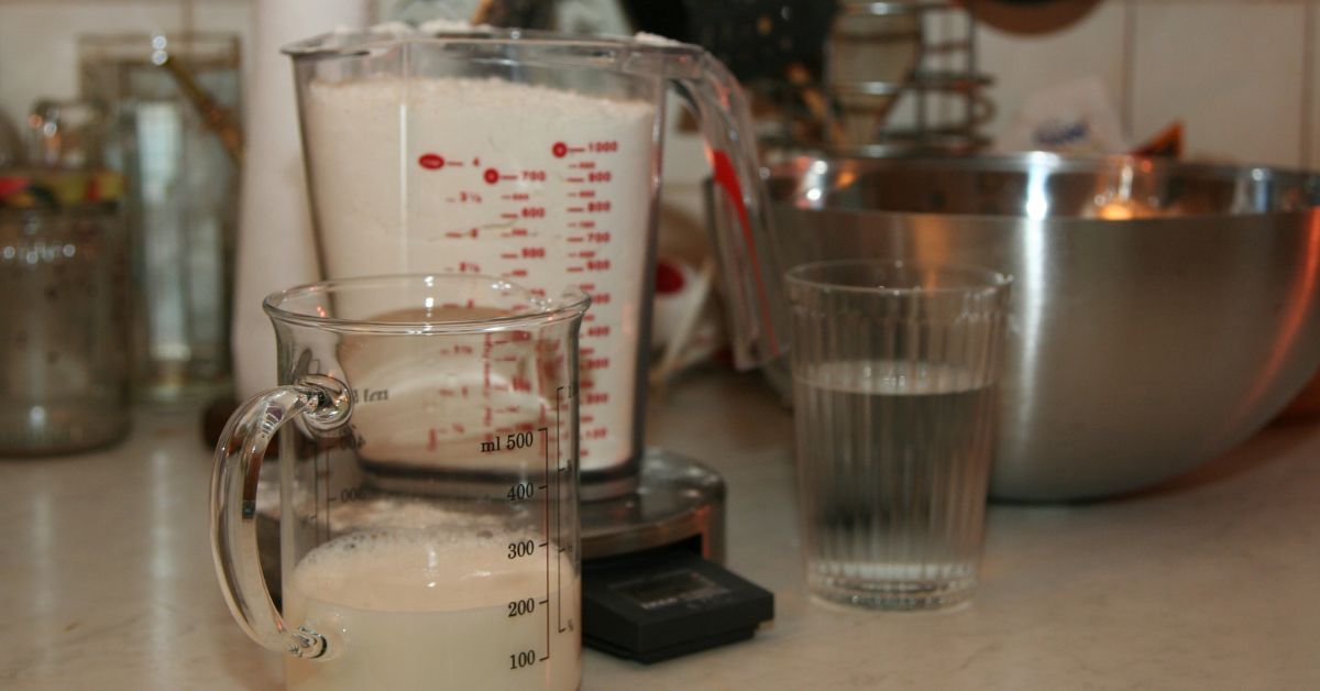 Как развести сухое молоко для выпечки, каши и питья