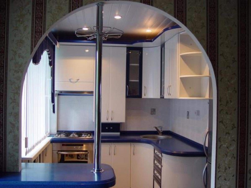 Как сделать маленькую кухню удобней