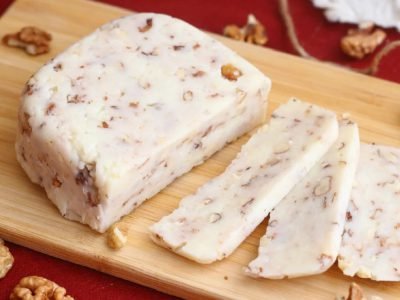 Как сделать сыр из творога с орехами