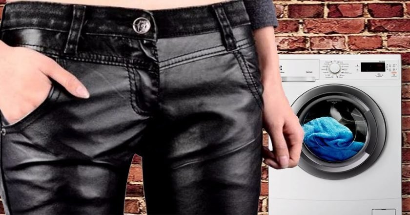 Как стирать кожу: дельные советы