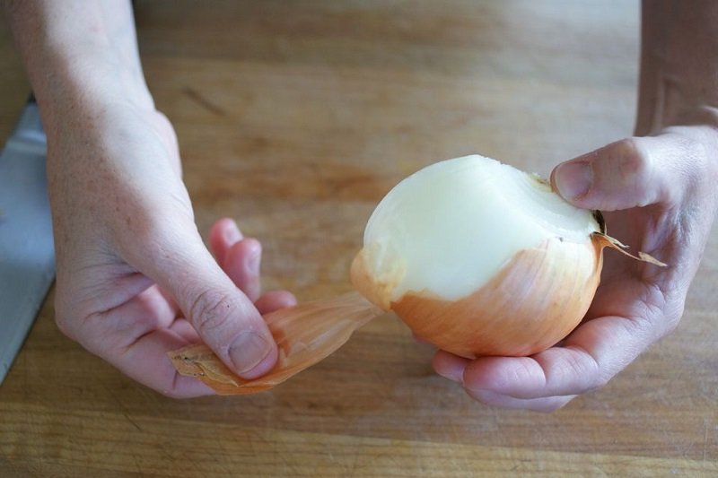 очистить лук