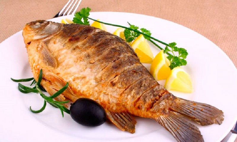 рыба, жаренная с сахаром