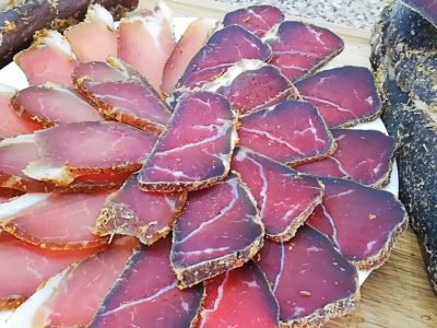 Как вялить мясо: проверенный способ в домашних условиях