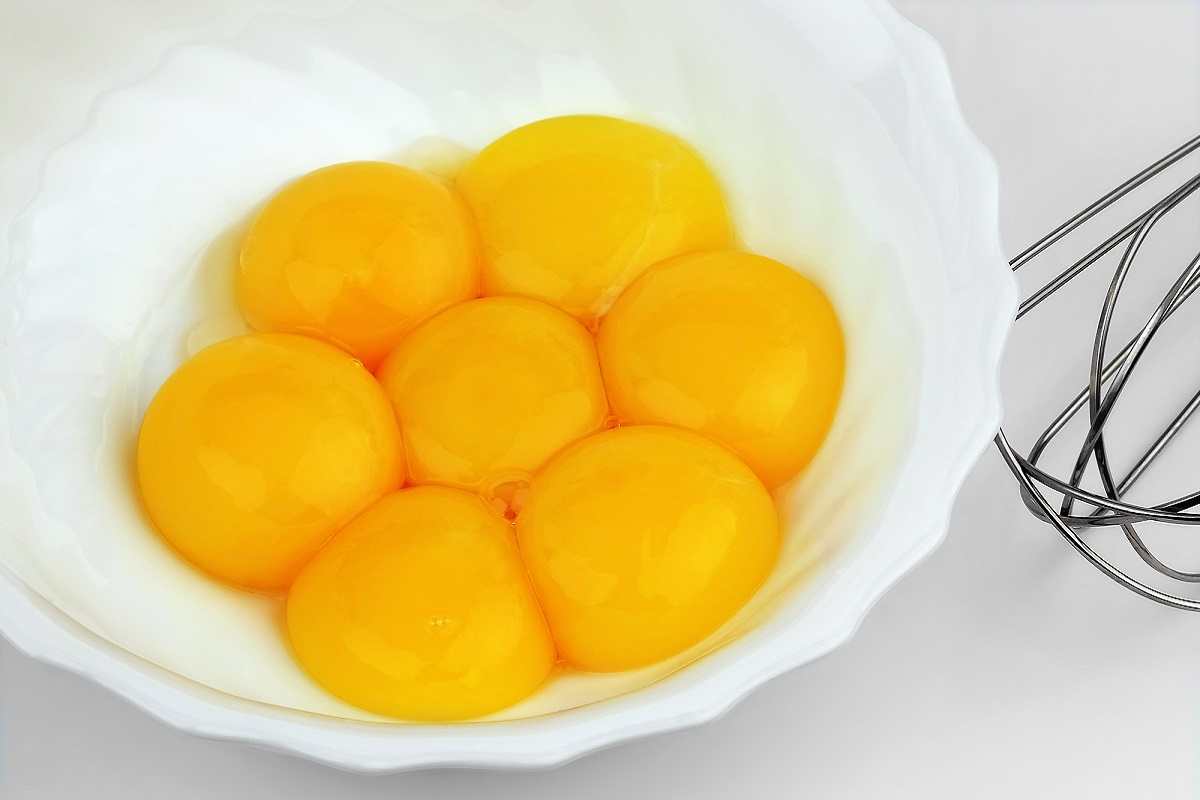 Как правильно взбить яичные желтки - Со Вкусом
