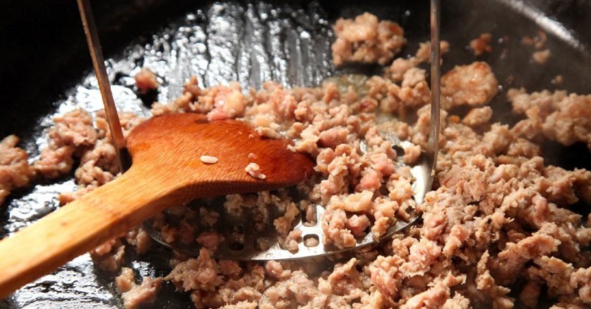 Как сделать жареный фарш сочным. Смотреть фото Как сделать жареный фарш сочным. Смотреть картинку Как сделать жареный фарш сочным. Картинка про Как сделать жареный фарш сочным. Фото Как сделать жареный фарш сочным
