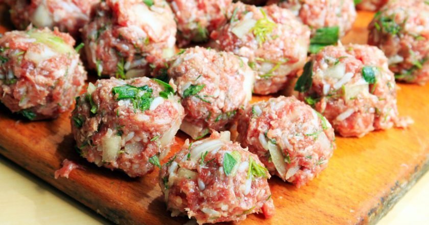 фарш с луком