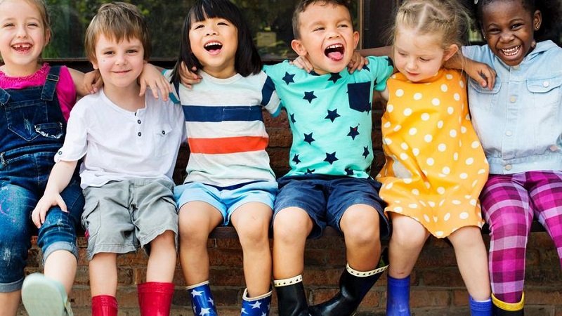 дети разных национальностей