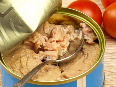 Какие консервированные продукты нельзя есть сразу после открытия