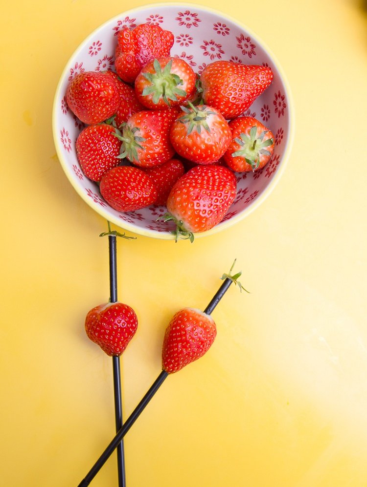 как очистить клубнику