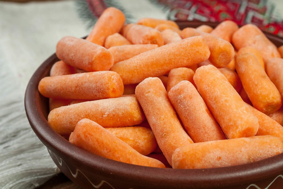 замороженная морковь