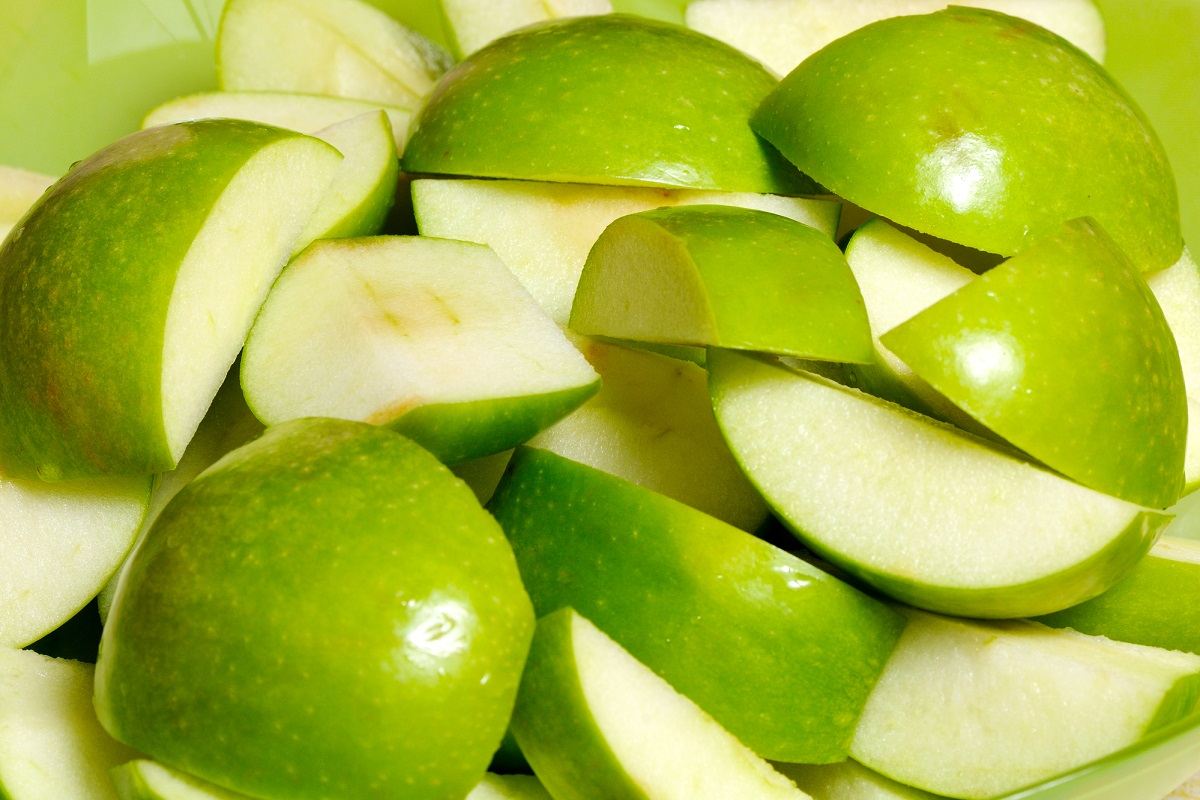  зеленые яблоки 