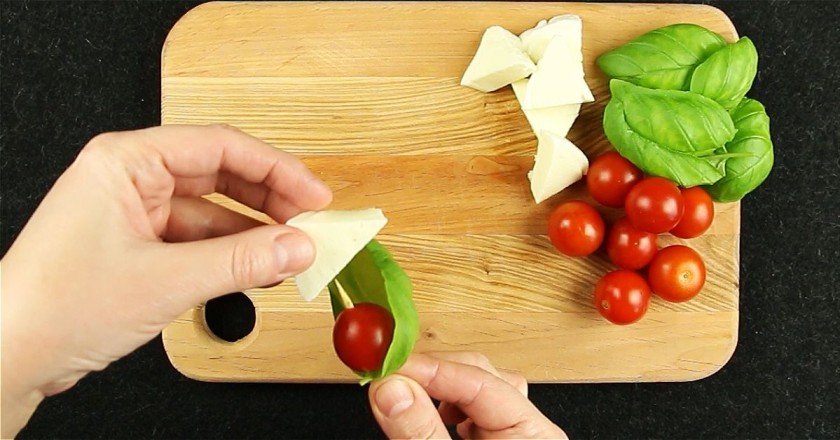 закуска капрезе