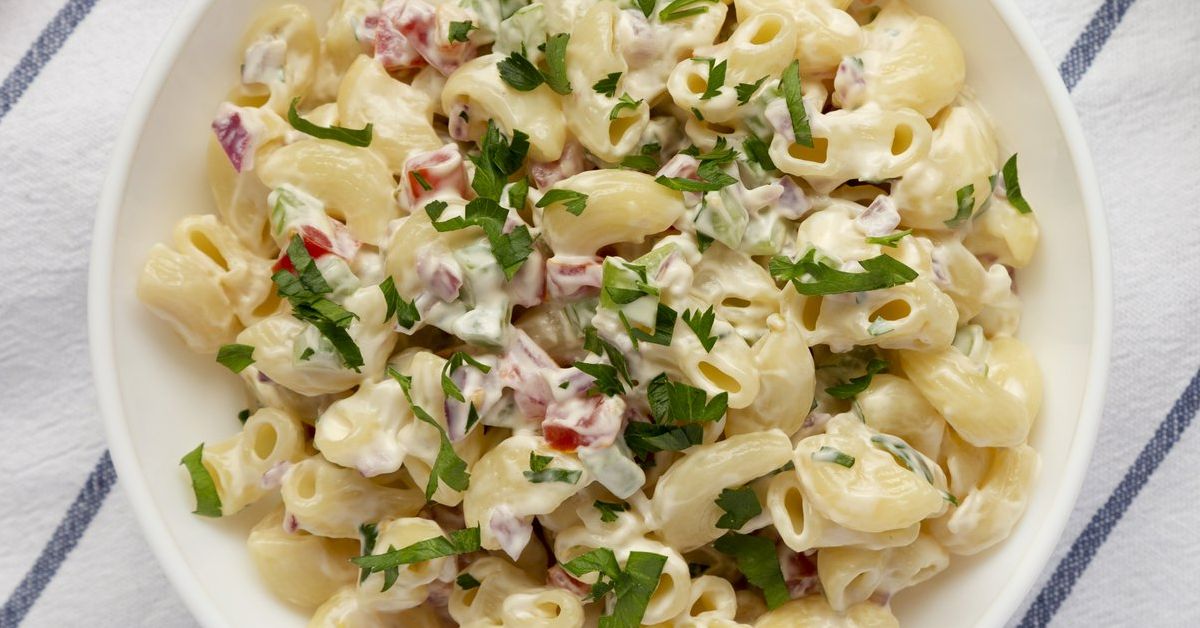 салат с макаронами