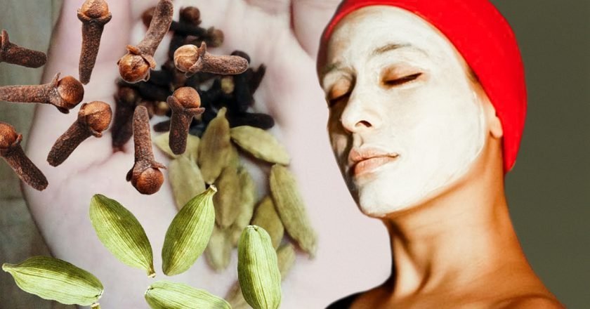 Маска для лица с кардамоном