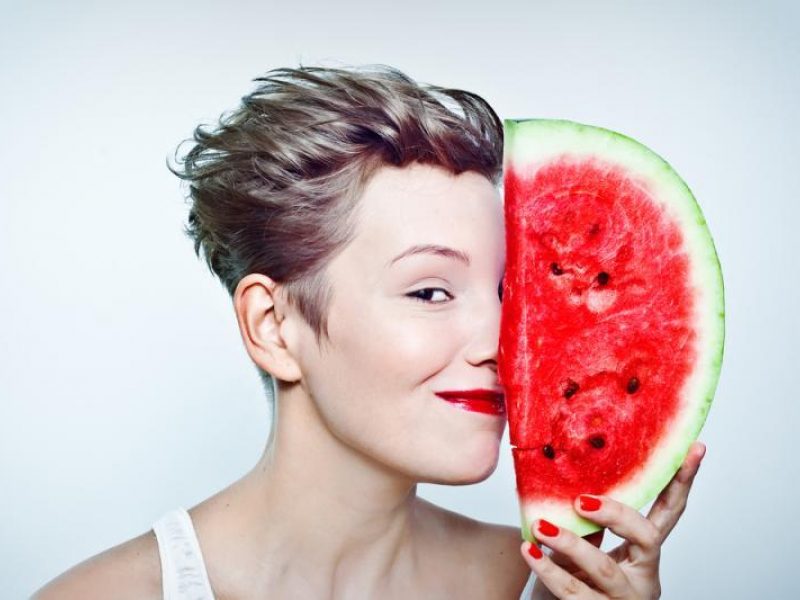 польза арбуза для кожи