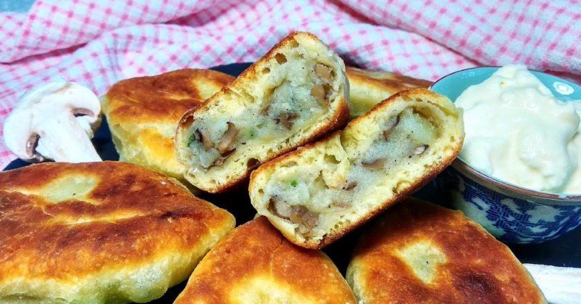 пирожки с картошкой и грибами