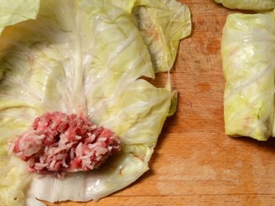 Нужно ли класть яйцо в фарш для голубцов