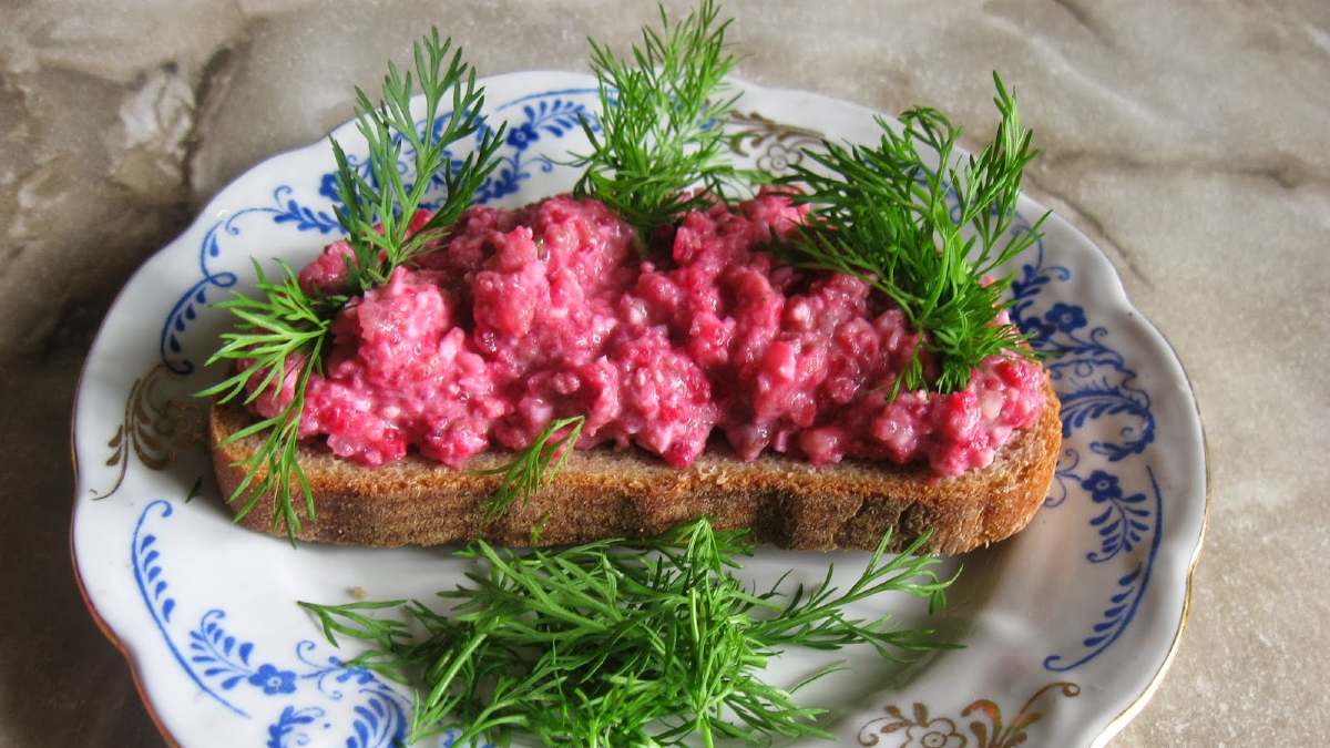 Как приготовить паштет из сельди: 3 небанальных рецепта - Со Вкусом