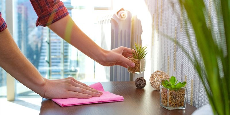 протирание пыли