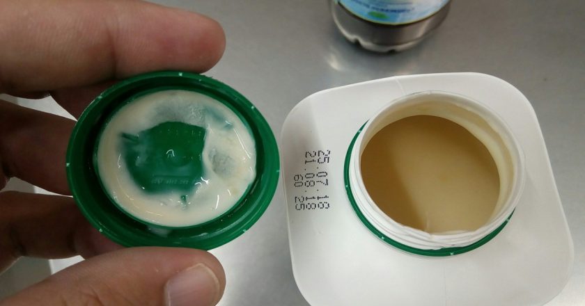 почему нельзя взбалтывать йогурт