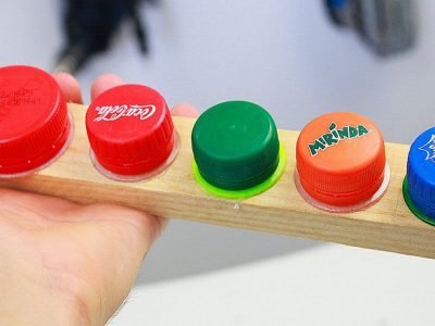 Поделки из крышек от бутылок