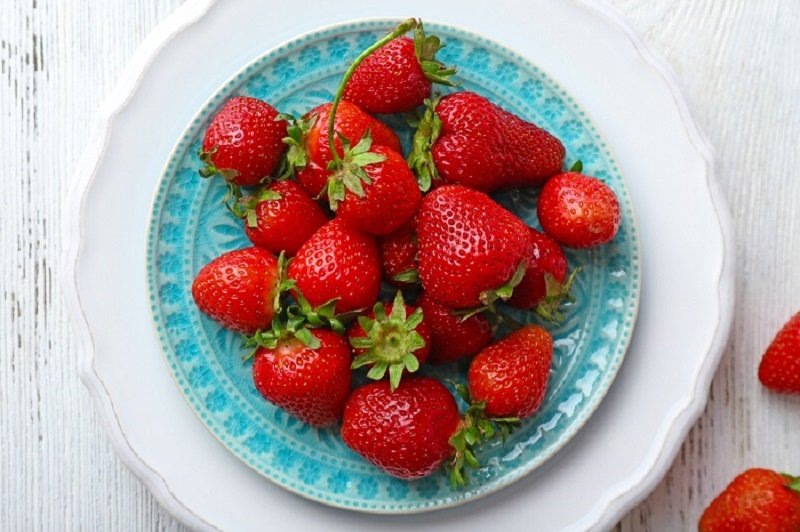 польза клубники