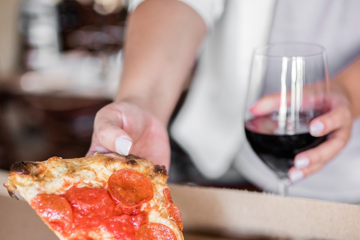 что делать с последним кусочком пиццы