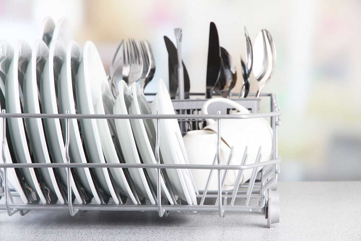 Приметы про посуду: почему ее нельзя одалживать