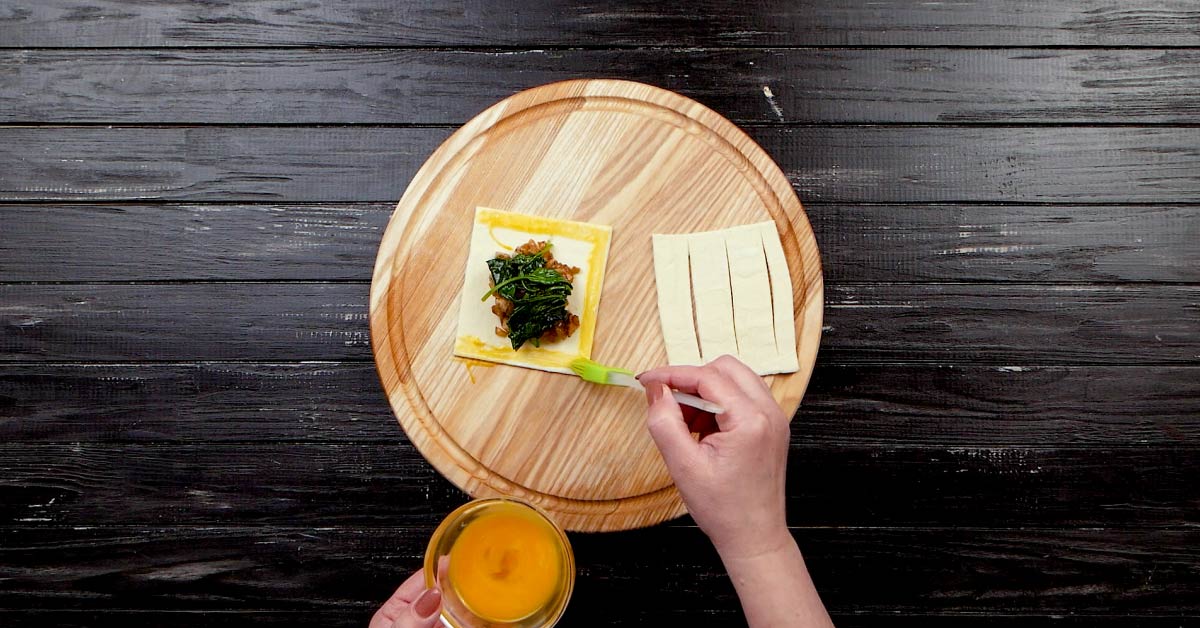 слойка с курицей