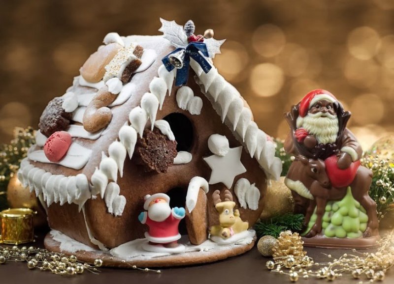 украшение пряничного домикака