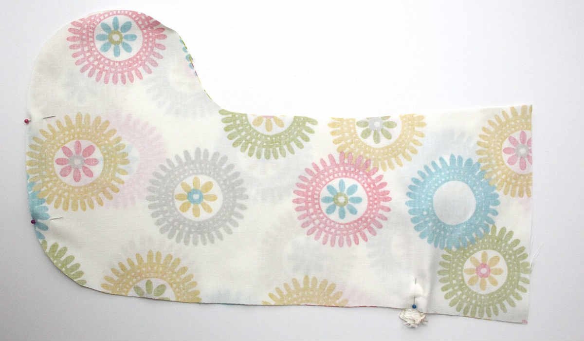 скрепленная подкладка с резинкой