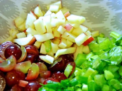 Салаты с яблоками