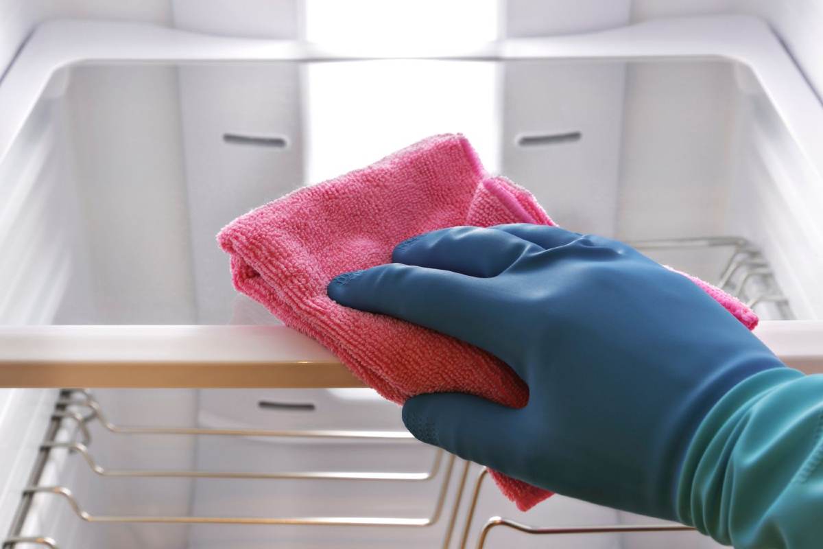 мыть холодильник