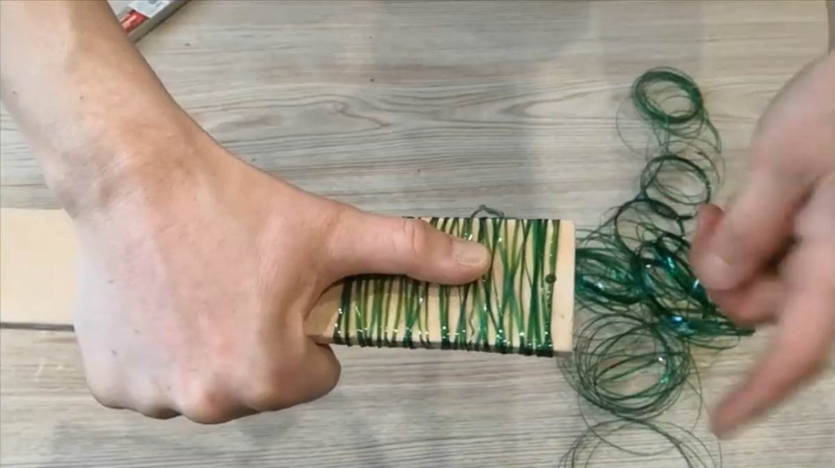 намотка ленты на фанеру