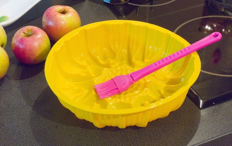 силиконовая форма на кухне