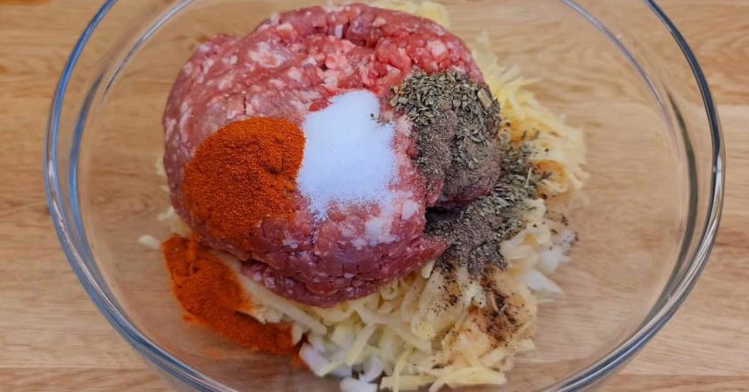 сколько соли в сыром фарше