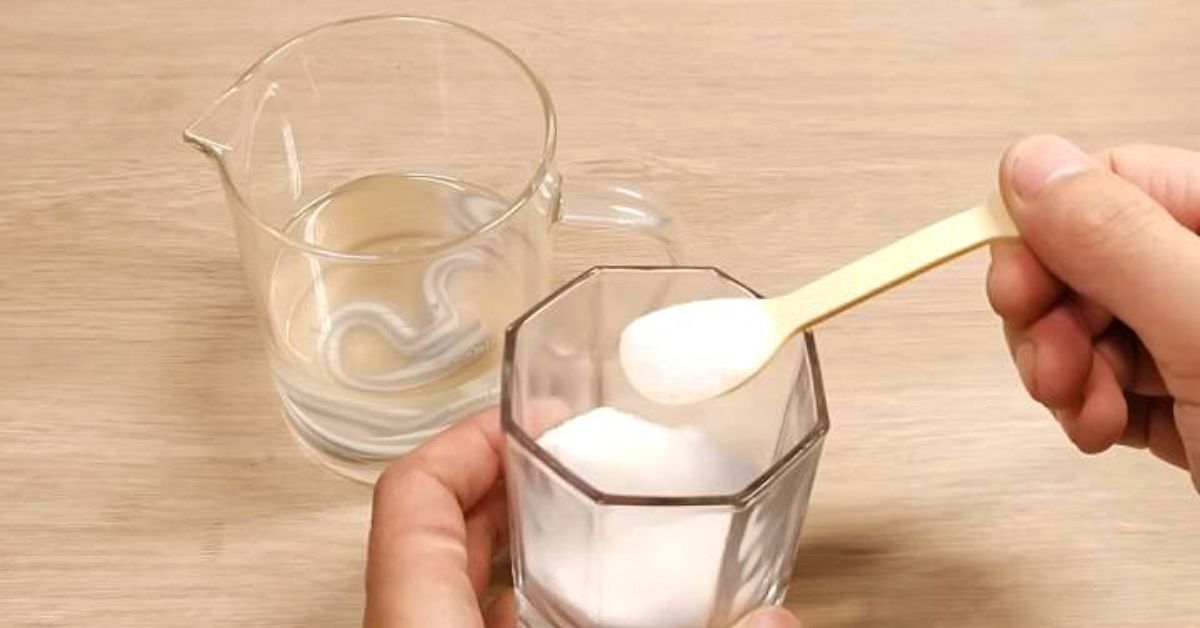 Смесь уксуса и зубной пасты для уборки дома - Со Вкусом