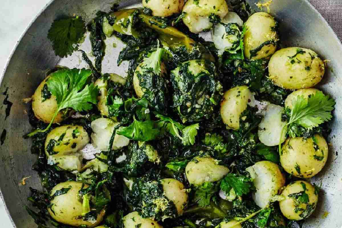  картошка со шпинатом и щавелем 